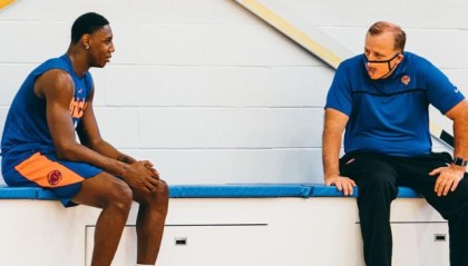 开云-爱游戏-纽约掌舵人！锡伯杜：渴望带领尼克斯重返巅峰